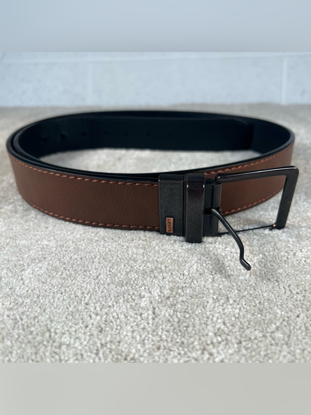 Levis Belt Reversible Black Brown Faux Leather Men's XL 42-44